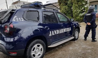 Mare chef de pandemie la Cluj. Petrecere cu 150 de oameni, "spartă" de jandarmi