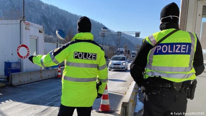 Haos la granițele UE din cauza restricțiilor individuale impuse de statele membre