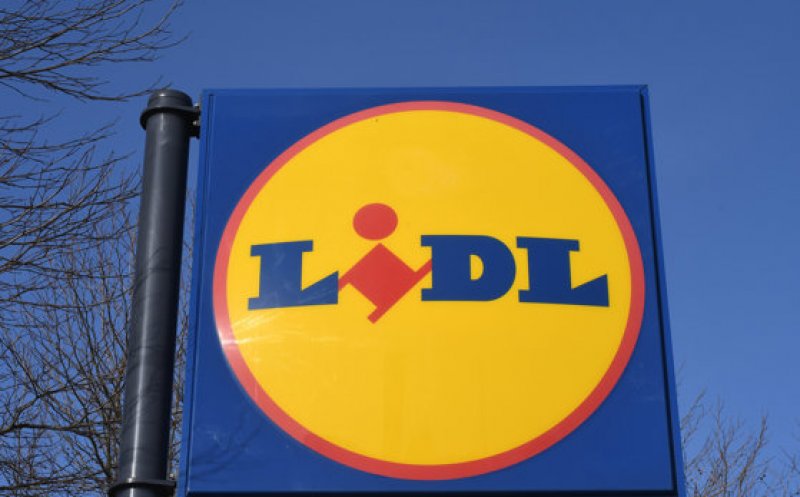 Explozie de proporții la Lidl! Cel puțin trei persoane au fost rănite