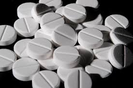 Nu vă tratați după ureche! Avertismentul medicilor, după ce un bărbat bolnav de COVID a murit intoxicat cu Paracetamol