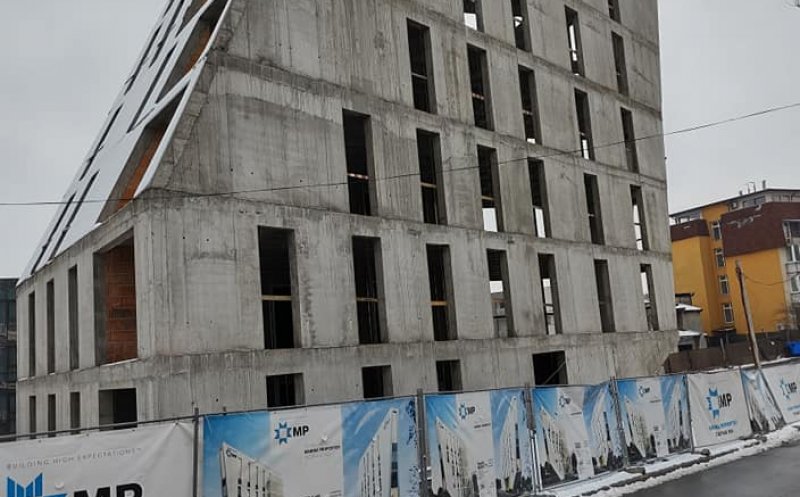 Construcție din Cluj, dezbătută intens pe Facebook. "Am numit-o sicriul de beton nr.2! “