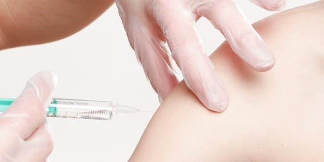 Ţara vecină României care va imuniza anti-COVID pe oricine dorește. A renunțat la strategia de vaccinare în etape