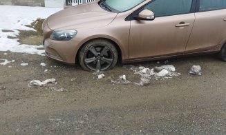 Ale cui sunt gropile în care îşi rup şoferii roţile pe strada Borhanci?