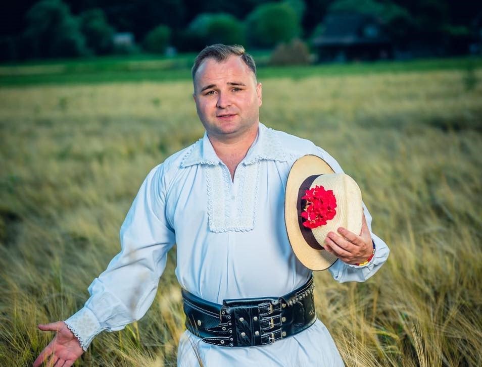 Interpret de muzică populară, numit viceprimar al unei comune din Cluj