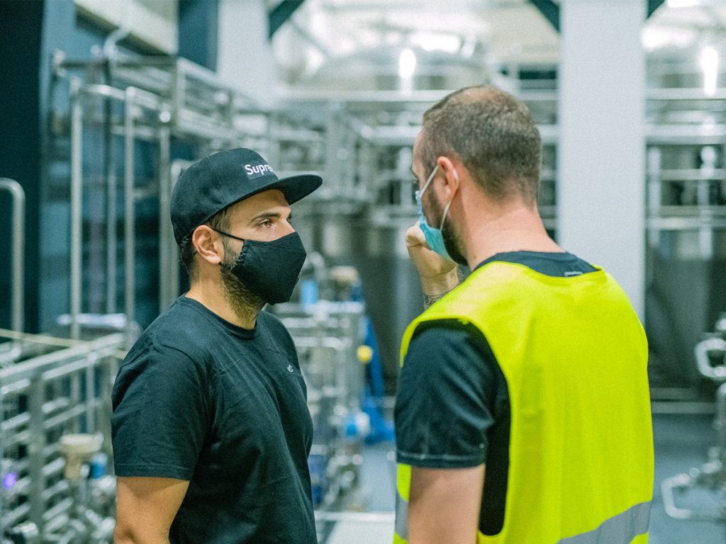 Ursus își aduce două treimi din ingrediente din România