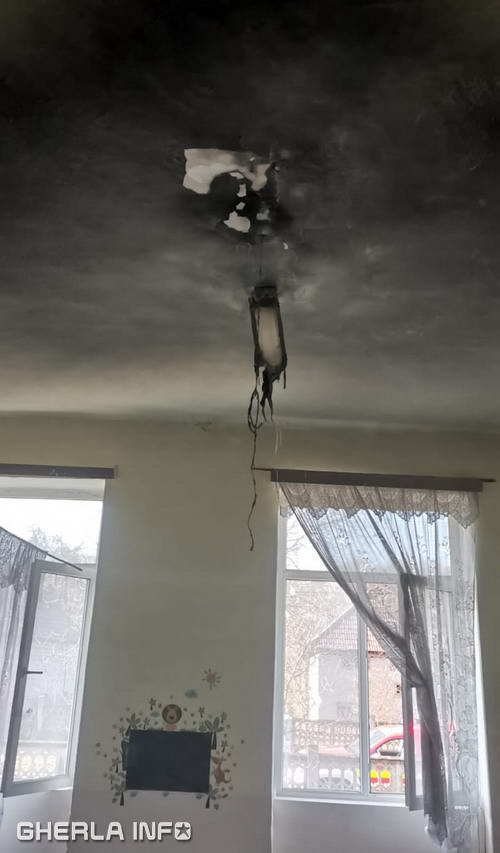 Panică la o școală din Cluj. Elevi evacuați, după un incendiu