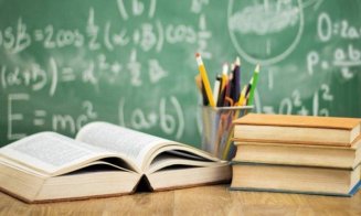 Ministerul Educaţiei cere modificarea scenariilor după care funcţionează şcolile