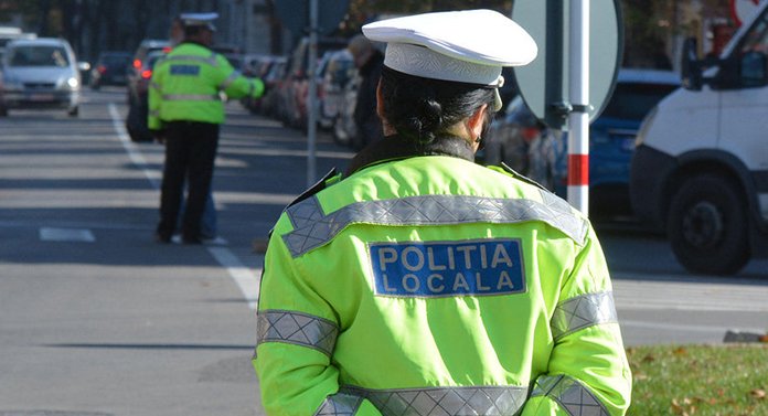 Scandal de proporții. O femeie a fost luată cu forța de pe stradă, de Poliția Locală