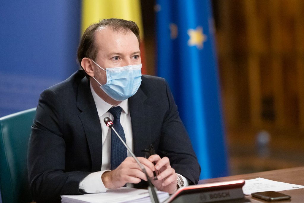 S-a cerut închiderea mall-urilor din România în weekend. Anunțul premierului Florin Cîțu