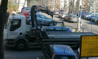 Atenţie mănăştureni! Se ridică la rând maşinile parcate anapoda pe strada Parâng