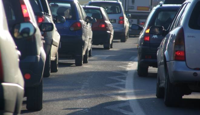Adio maşini de "Vinerea Verde"! Luăm bicicleta, trotineta ori mergem pe jos