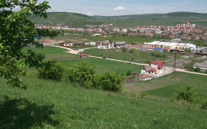 Bani de la Guvern pentru comuna Baciu. Două străzi vor fi asfaltate