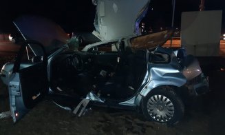 ACCIDENT grav în Cluj. Pompierii au folosit utilajele hidraulice pentru extragerea victimei