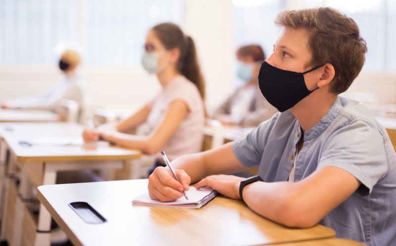Bacalaureat 2021: Azi, simularea la proba scrisă la Limba și literatura română. Care sunt regulile?
