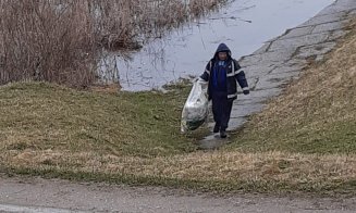 Angajații Apelor Române au curățat lacul Gilău și Someșul
