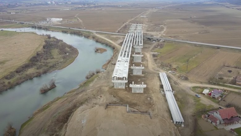 Rezilierea contractului pentru Autostrada Transilvania pe tronsonul Cheţani - Câmpia Turzii, blocată la Tribunalul Bucureşti