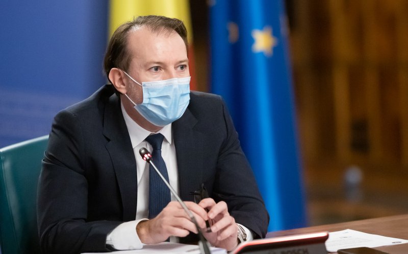 Cîţu: Dacă mergem cât mai mulţi să ne vaccinăm, în toamnă putem renunţa la purtatul măştii