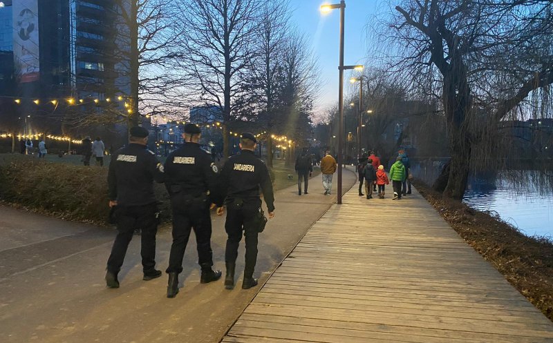 Razie anti-COVID de amploare la Cluj-Napoca. 17 terase și baruri, prinse că încalcă legea