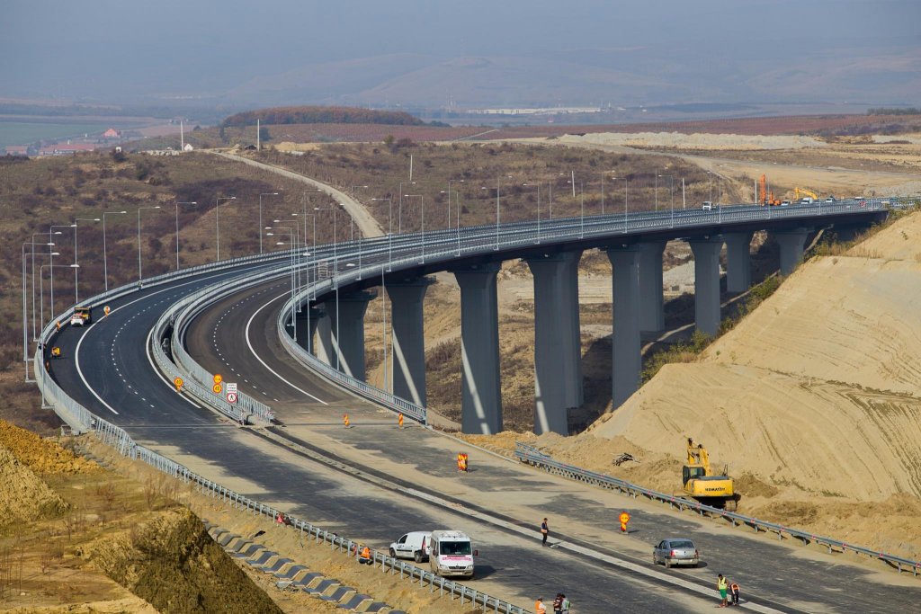 De ce apar blocajele în construirea de autostrăzi. Părerea românilor