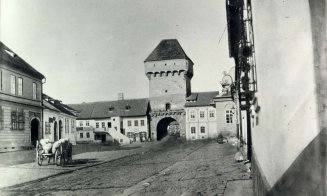 Poarta Podului de intrare in Cluj-Napoca