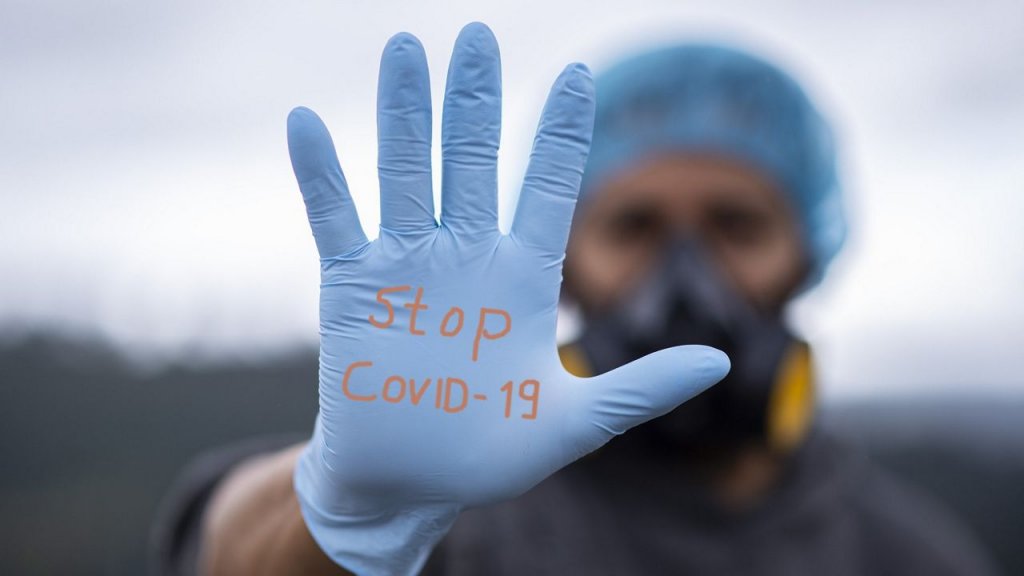 Restrictii.ro - site-ul unde poți vedea LIVE rata de incidență  și regulile în vigoare