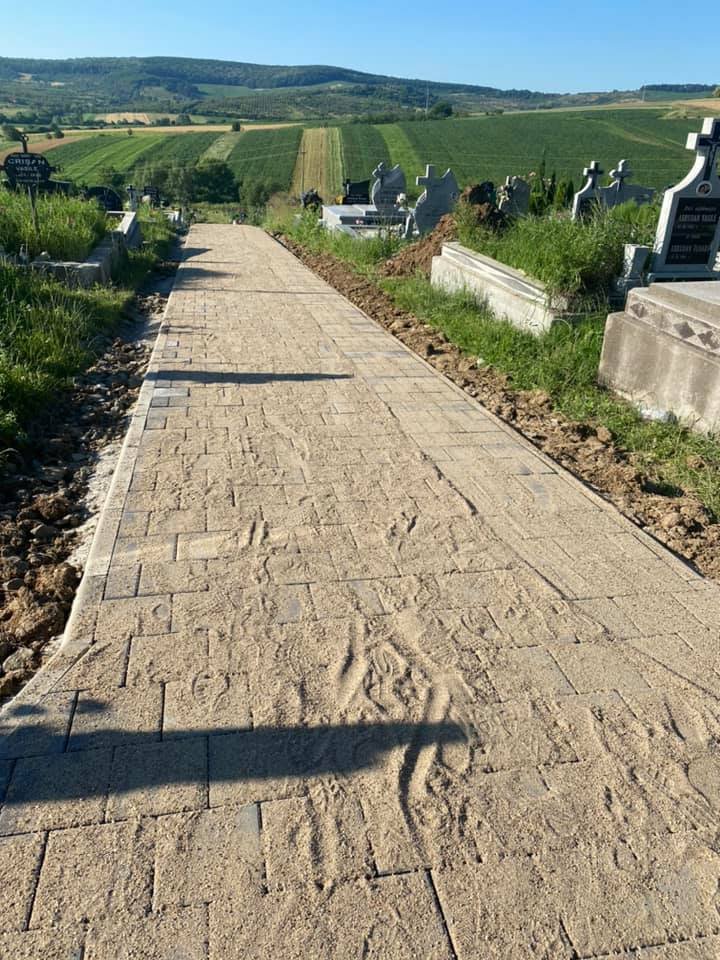 Înmormântare sinistră, de 1 aprilie. Au luat alt mort de la spital!