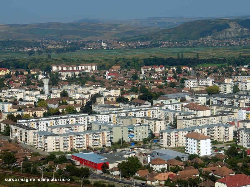 Câmpia Turzii intră în "carantina săptămânală"