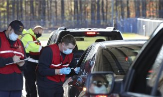 Centrele de vaccinare de tipul drive-thru, funcţionale de la final de aprilie. Vor fi şi la Cluj-Napoca