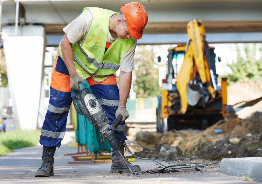 Cerere mare de muncitori în construcții la Cluj. "Nu ne ajung, deși s-au întors mulți în țară"