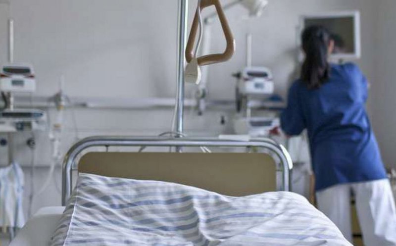 Copiii înjunghiați în Bobâlna sunt internați la Chirurgie în Cluj. Mama, operată de urgență la Dej