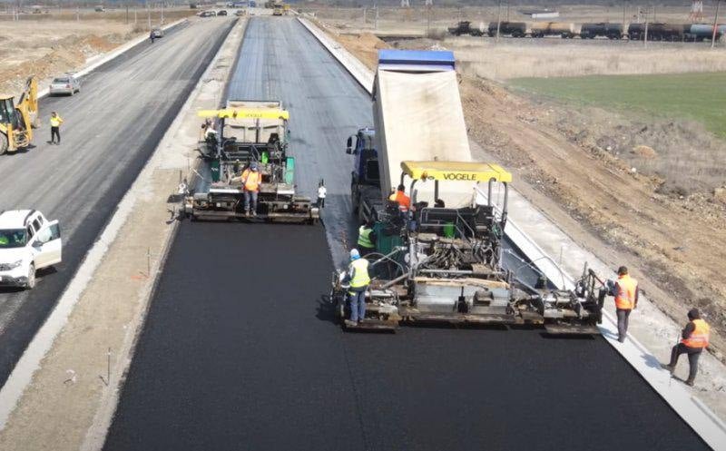 Până la finalul anului, vom putea circula pe autostradă de la Gilău la Sibiu