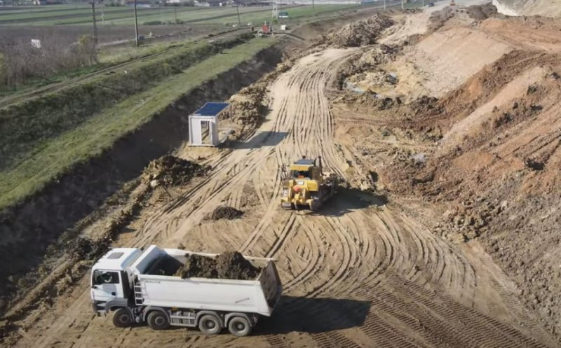 Stadiul lucrărilor pe Autostrada A10 Sebeş-Turda, zona alunecării de teren de la Oiejdea