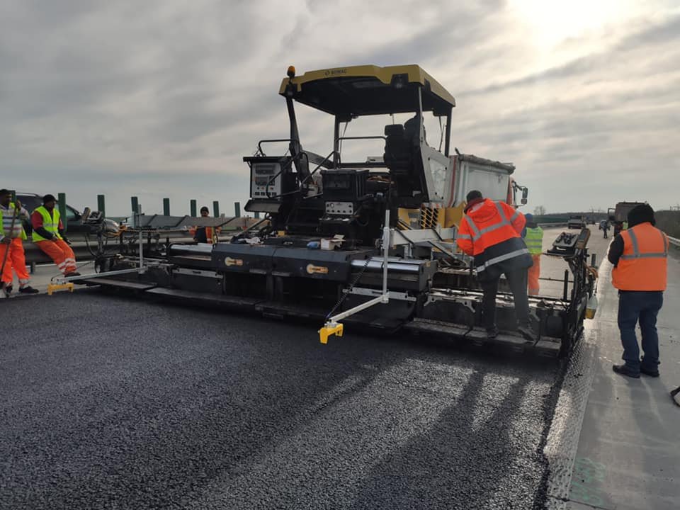 Constructorii de autostrăzi: "Prețurile materialelor ne omoară, nu putem realiza proiectele"