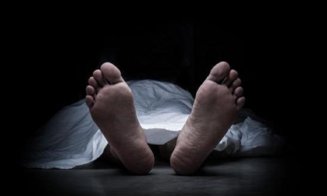 Bărbat de 49 de ani infectat cu COVID, găsit mort în casă după ce refuzase internarea