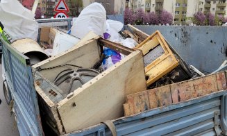 Mașină care transporta deșeuri ilegale, depistată în trafic la Florești