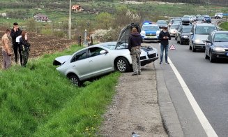 Accident cu victime în Suceagu. Coliziunea desprins bucăţi din maşini şi a lăsat în urmă bucăţi oameni plini de sânge