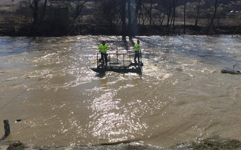 Alertă la barajul Someșul Rece. Deversat din cauza inundațiilor / ISU Cluj: Situația a revenit la normal