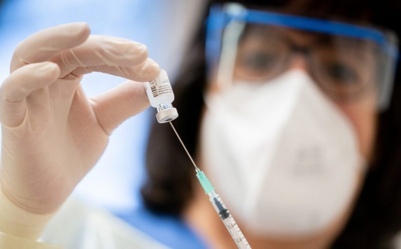 Medicii de familie se alătură campaniei de vaccinare anti-COVID. Peste 60 de fluxuri noi la Cluj