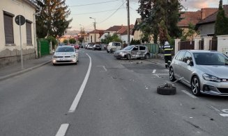 Accident grav în Cluj-Napoca / Mașinile au fost scoase de pe carosabil