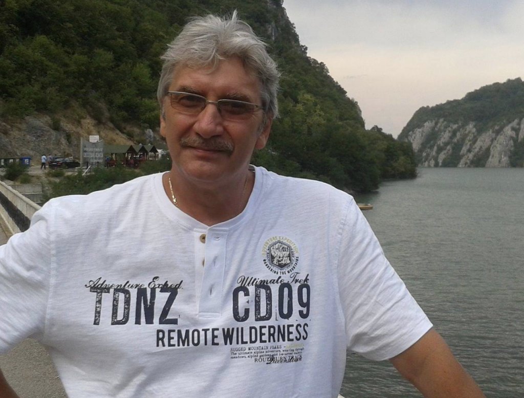 A murit un jurnalist școlit la Cluj, reporter de front în fosta Iugoslavie