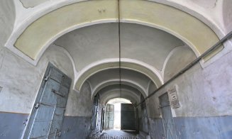 Bijuteria din ruină. Cum s-a degradat fosta clădire a Judecătoriei Turda