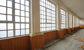 Bijuteria din ruină. Cum s-a degradat fosta clădire a Judecătoriei Turda