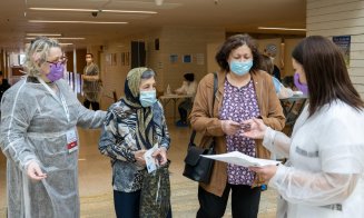 Rafila: "Haideți la maratonul de vaccinare de la Cluj!". 16.000 de oameni, la București