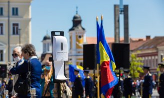 Cum a fost sărbătorită Ziua Europei la Cluj. Muzică militară și baloane colorate în Piața Unirii