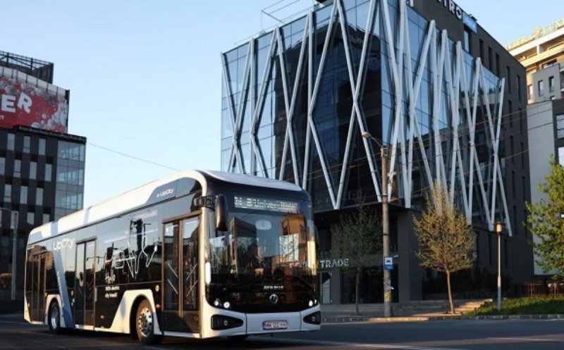 Primul autobuz electric românesc, pe străzile Clujului