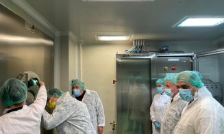 Fabrica Terapia din Cluj, vizitată de delegația PNL
