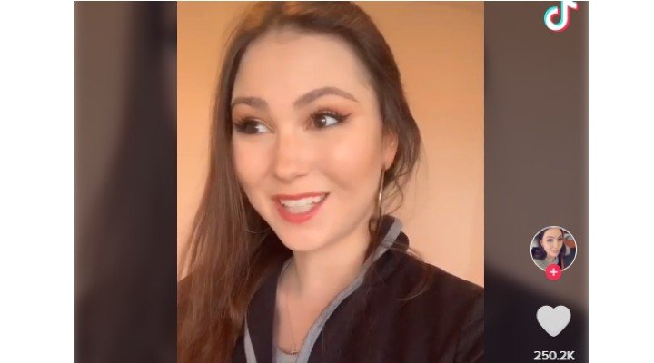 Fata lui Emil Boc a devenit vedetă în online. Cu ce se ocupă tânăra de 25 de ani