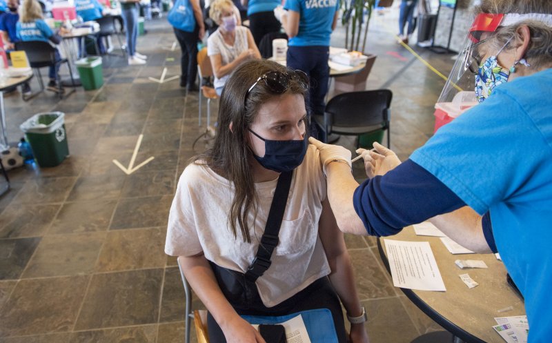 Maratonul continuă și astăzi la Cluj.  Peste 1000 de persoane vaccinate la BT Arena în 24 de ore