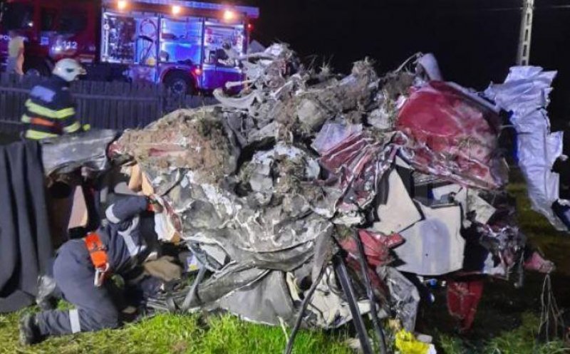 Doi dintre cei trei tineri morți în accidentul cu Maserati erau cercetați pentru trafic de droguri. Ce alte antecendente mai aveau tinerii