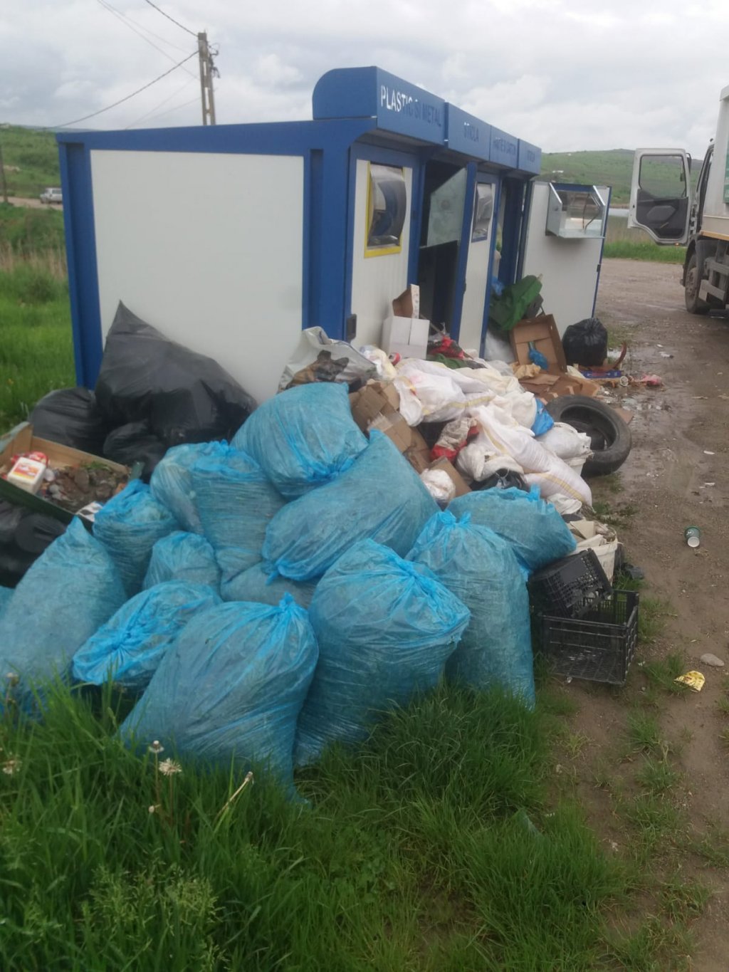 Așa nu, domnule "primar" Apostu!